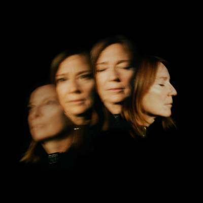 Beth Gibbons - Lives Outgrown LP (Deluxe Edition)